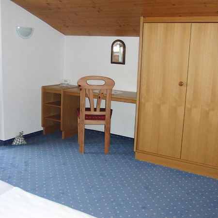Hotel-Pension Heike 키츠부헬 외부 사진