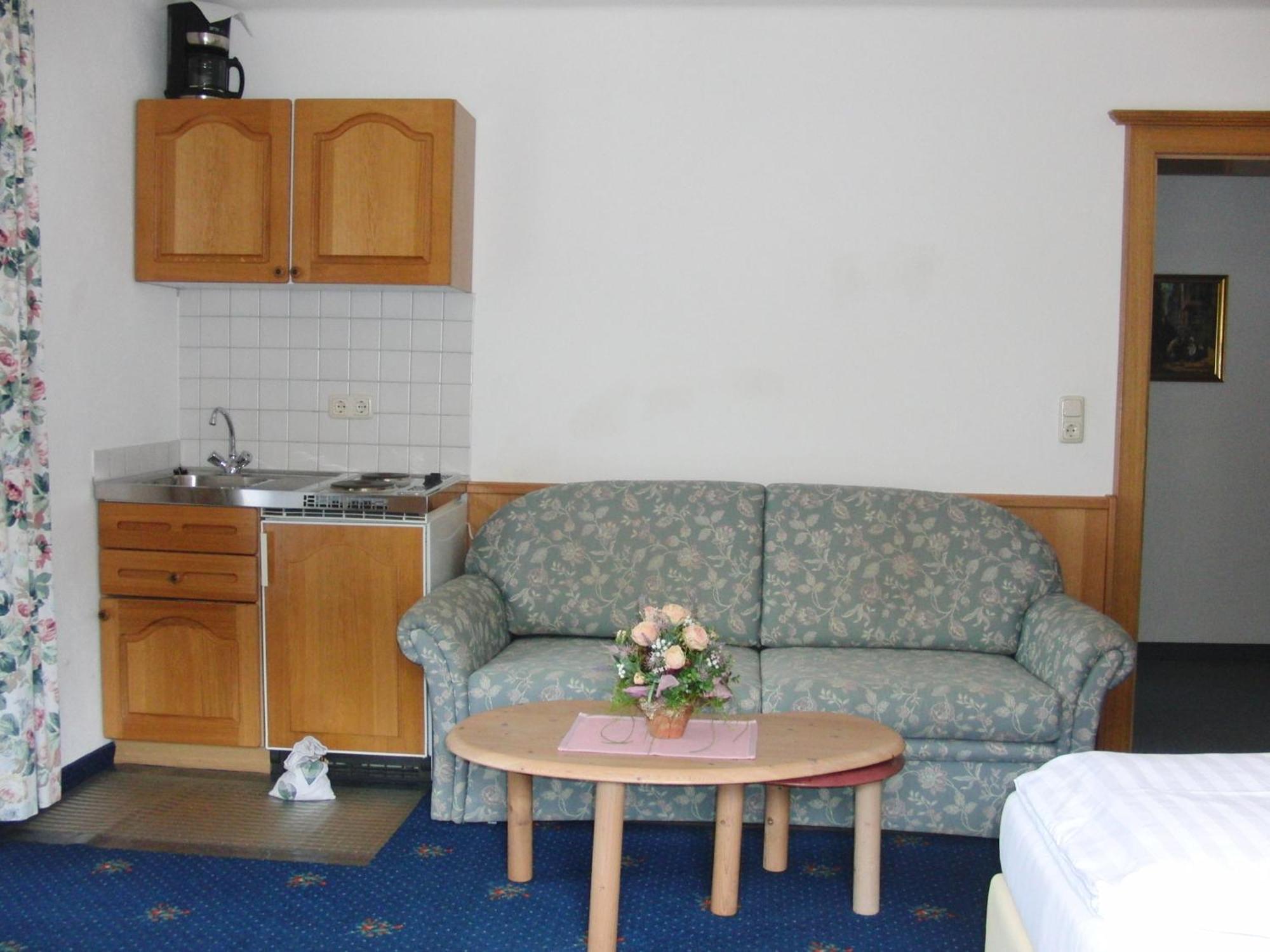 Hotel-Pension Heike 키츠부헬 외부 사진