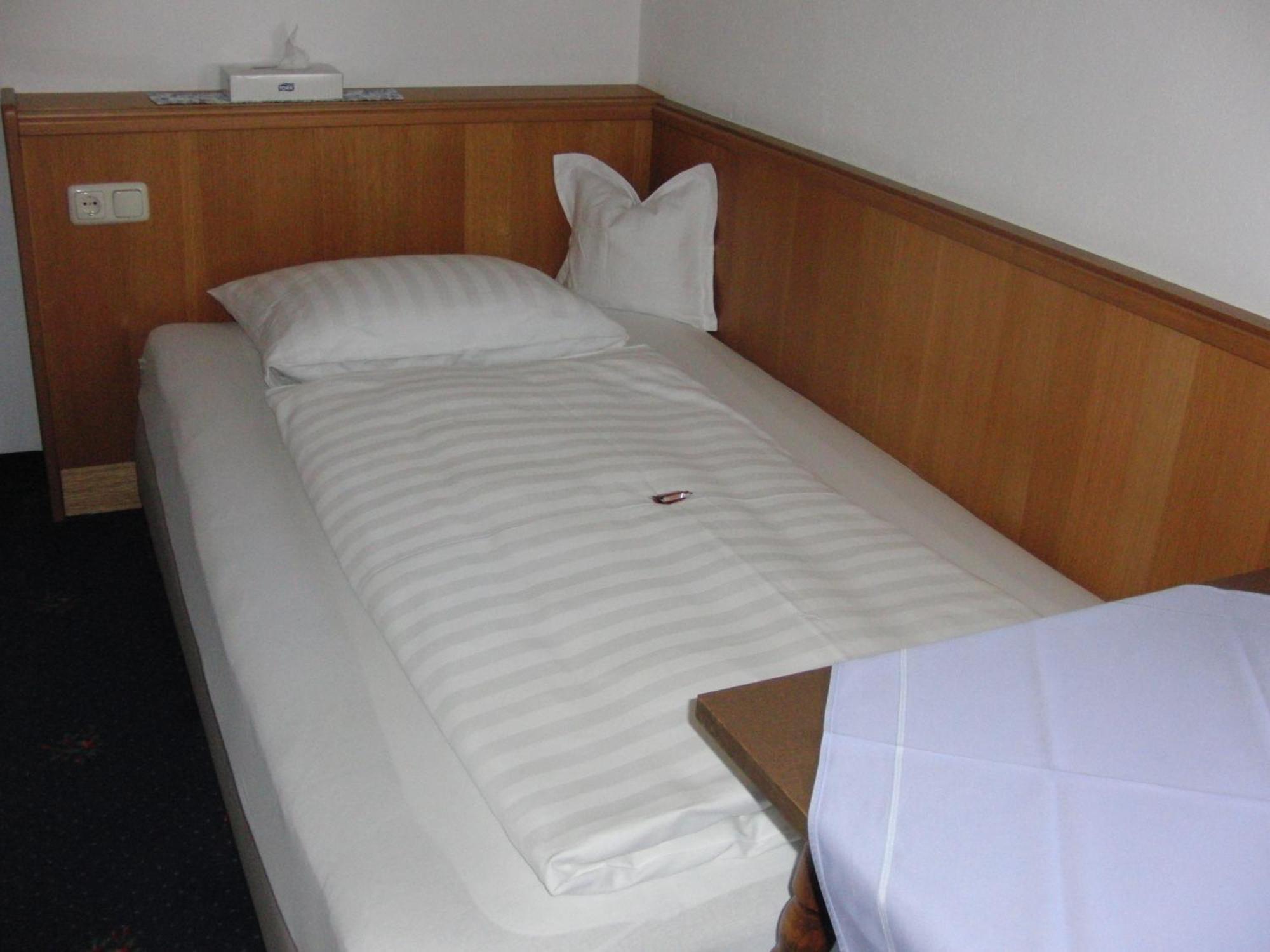 Hotel-Pension Heike 키츠부헬 외부 사진